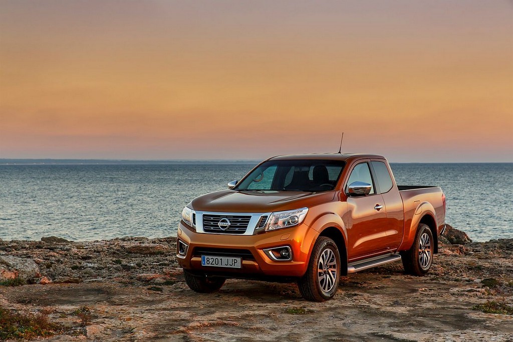 NISSAN NP300 NAVARA KING CAB: PARA PROFISSIONAIS E TAMBÉM PARA O LAZER, foto 1