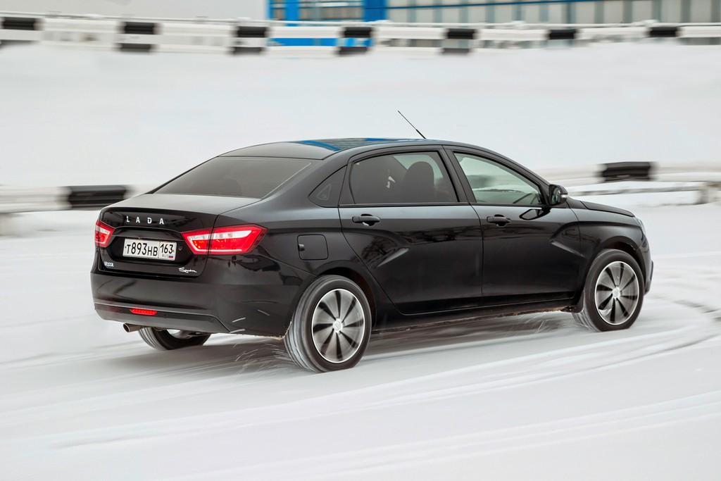 LADA VESTA SIGNATURE, UMA LIMOUSINE PARA O MERCADO RUSSO, foto 11