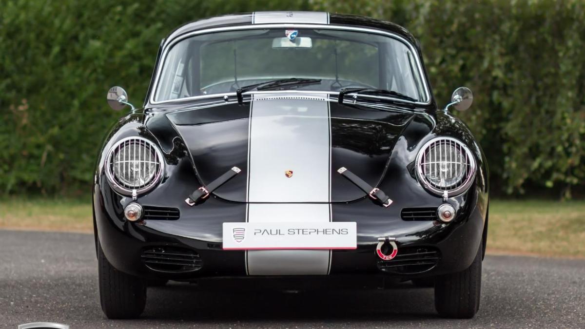 UM RARÍSSIMO PORSCHE 356 OUTLAW COUPE ESTÁ À VENDA NO REINO UNIDO, foto 3