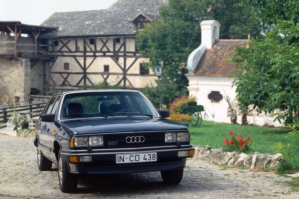 AUDI CELEBRA O 40º ANIVERSÁRIO DOS SEUS MOTORES DE CINCO CILINDROS, foto 7