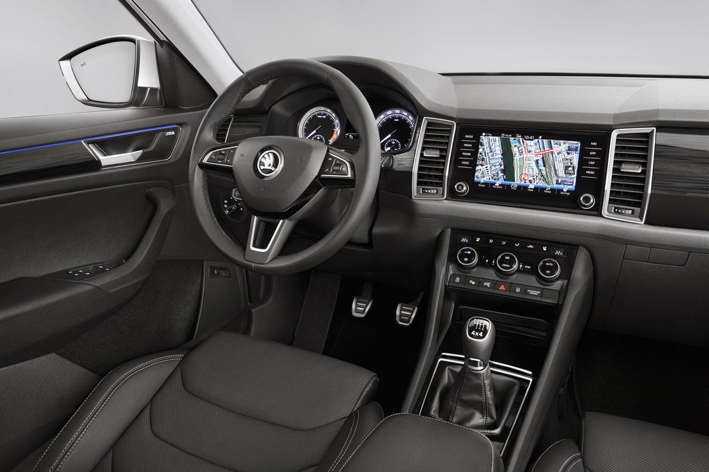 SKODA REVELA DETALHES DO INTERIOR DO KODIAQ, foto 2