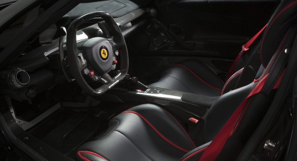 O FERRARI LaFERRARI MAIS CARO FOI VENDIDO EM MONTEREY POR 4.7 MILHÕES DE DÓLARES, foto 5