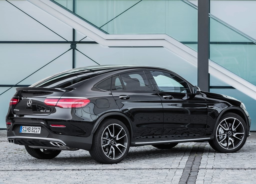 ESTE É O NOVO SUV ESPORTIVO MERCEDES-AMG GLC 43 COUPE 4MATIC, foto 12
