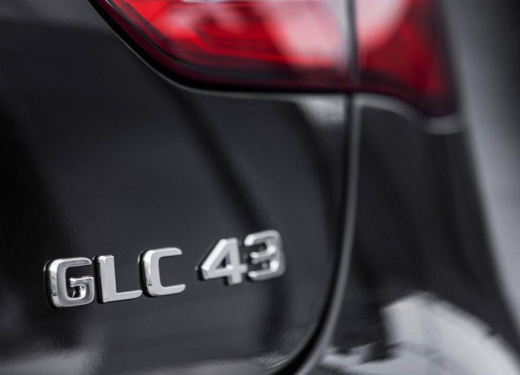 ESTE É O NOVO SUV ESPORTIVO MERCEDES-AMG GLC 43 COUPE 4MATIC, foto 21