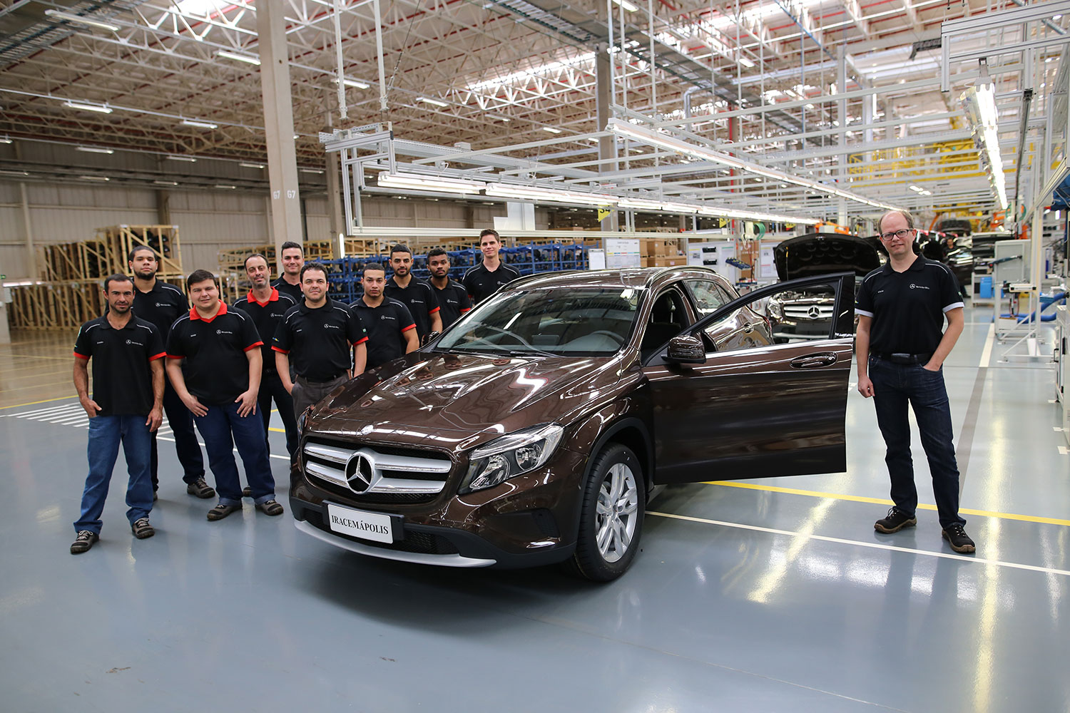 MERCEDES-BENZ INICIA PRODUÇÃO DO GLA EM IRACEMÁPOLIS, foto 2