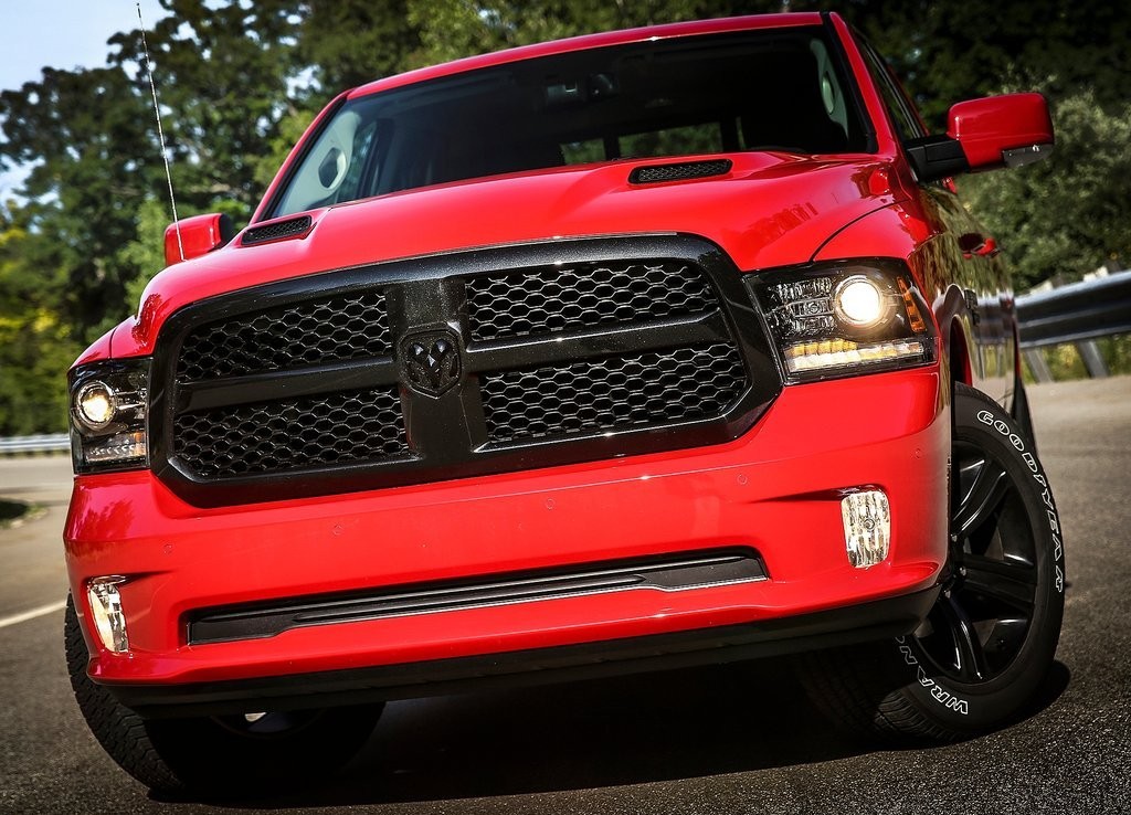 RAM 1500 NIGHT PACKAGE: MAIS ALGUNS EXTRAS DE PERSONALIZAÇÃO, foto 10