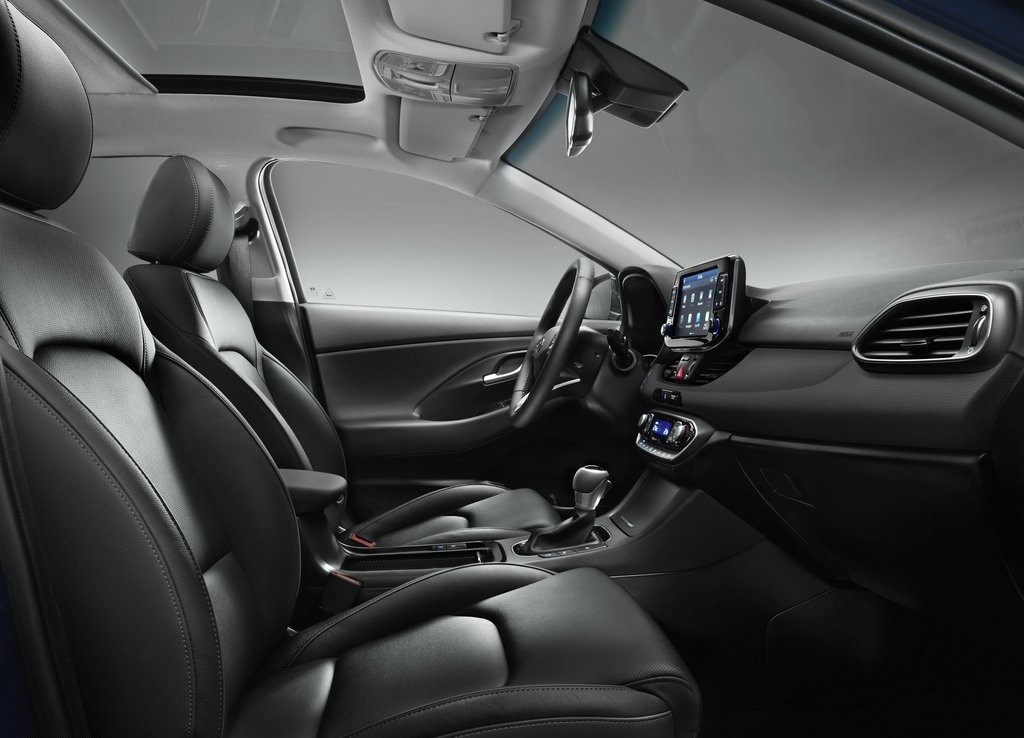 NOVA GERAÇÃO DO HYUNDAI i30 REVELADA ANTES DO SALÃO DE PARIS, foto 7