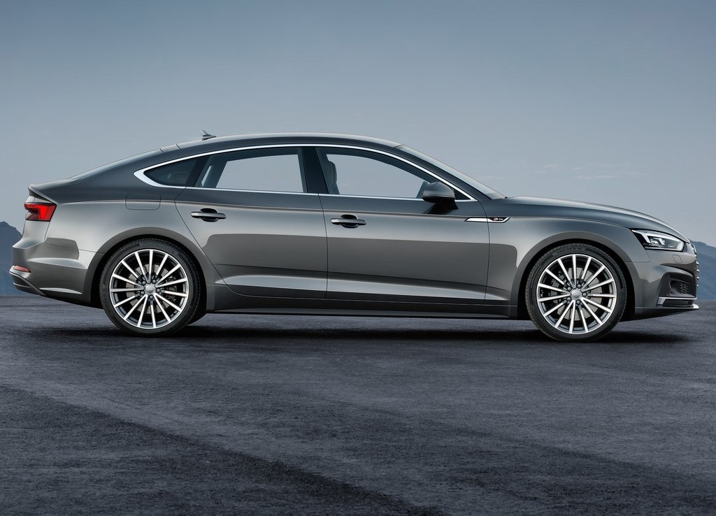 AUDI A5 SPORTBACK CHEGA JUNTO COM O ESPORTIVO AUDI S5 SPORTBACK, foto 4