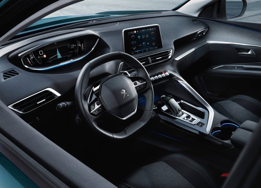 NOVO PEUGEOT 5008 MUDA RADICALMENTE PARA O SEGMENTO SUV, foto 15