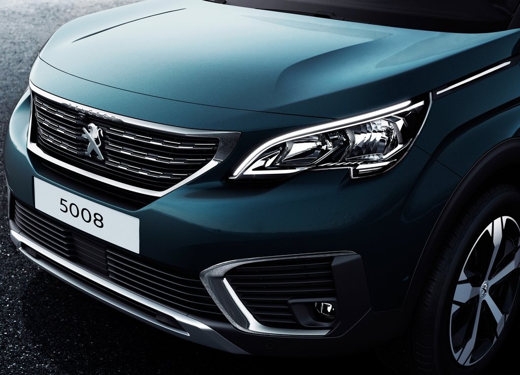 NOVO PEUGEOT 5008 MUDA RADICALMENTE PARA O SEGMENTO SUV, foto 24