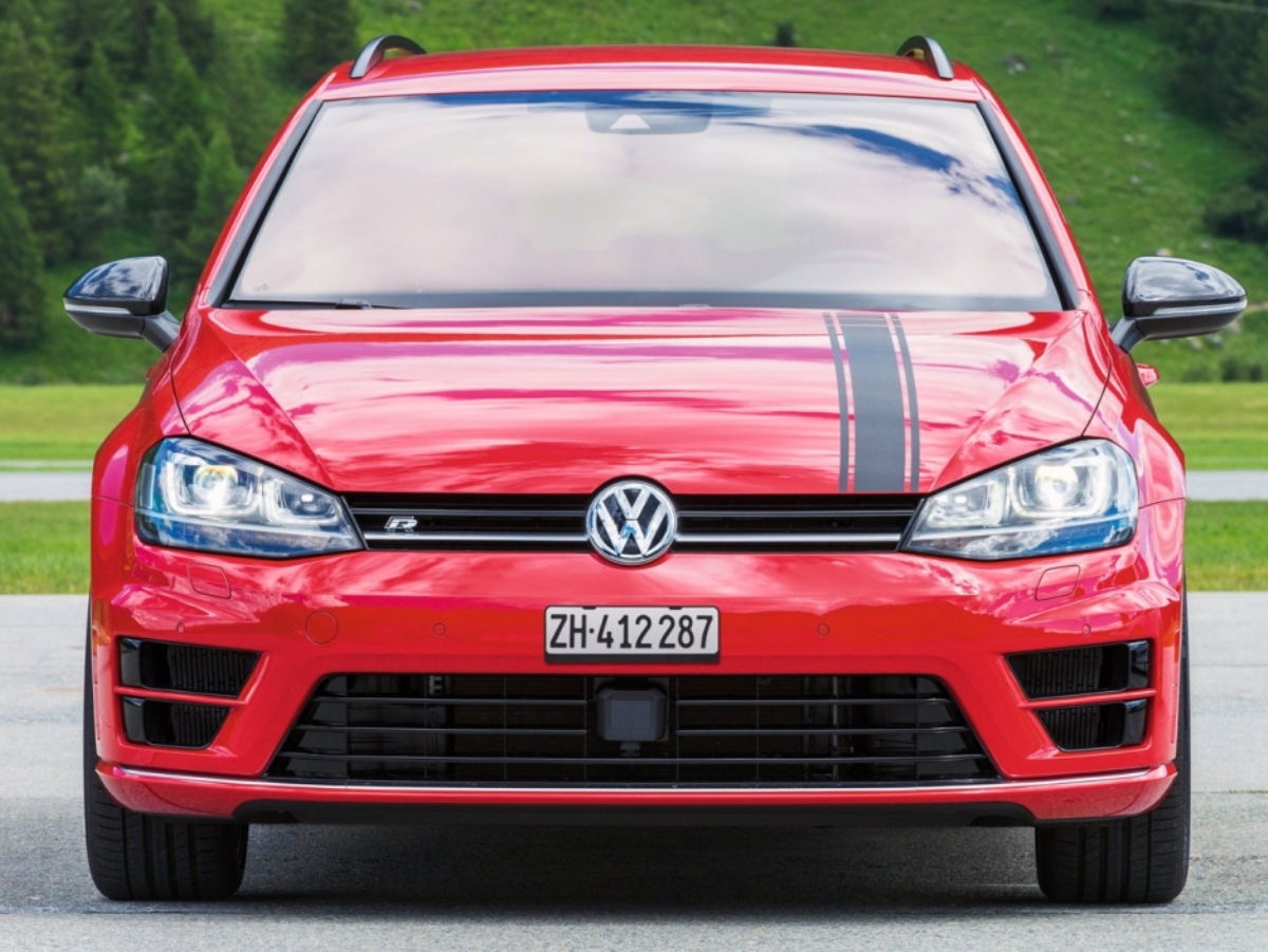 VOLKSWAGEN GOLF R360S: 360 CV EXCLUSIVOS PARA A SUÍÇA, foto 9