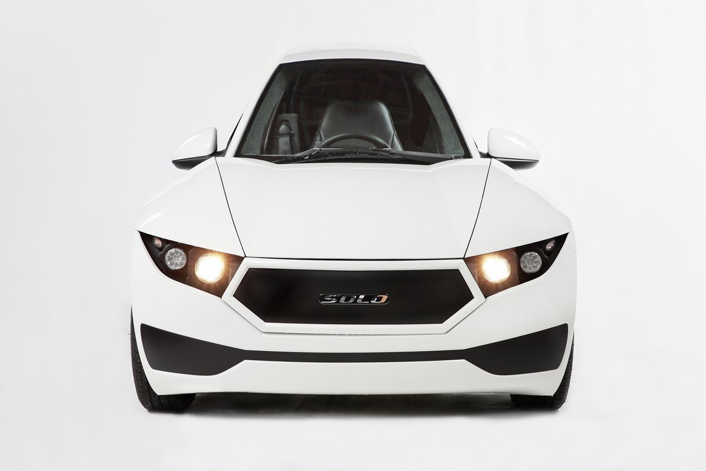 ELECTRA MECCANICA APRESENTA O ELÉTRICO SOLO NO CANADÁ, foto 1