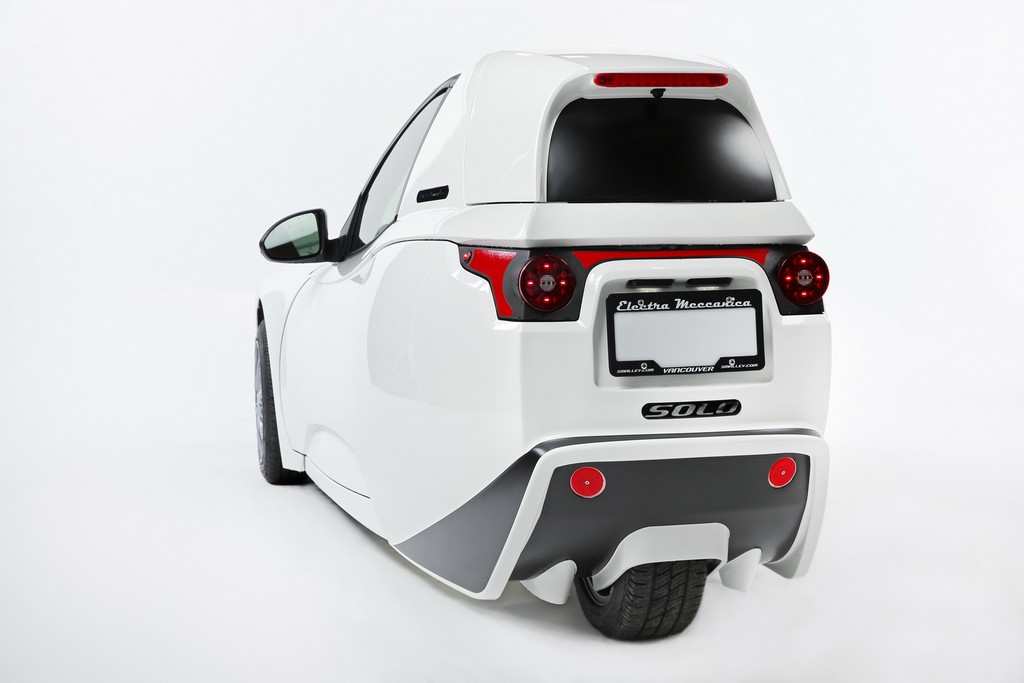 ELECTRA MECCANICA APRESENTA O ELÉTRICO SOLO NO CANADÁ, foto 4