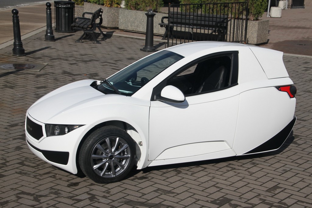 ELECTRA MECCANICA APRESENTA O ELÉTRICO SOLO NO CANADÁ, foto 11