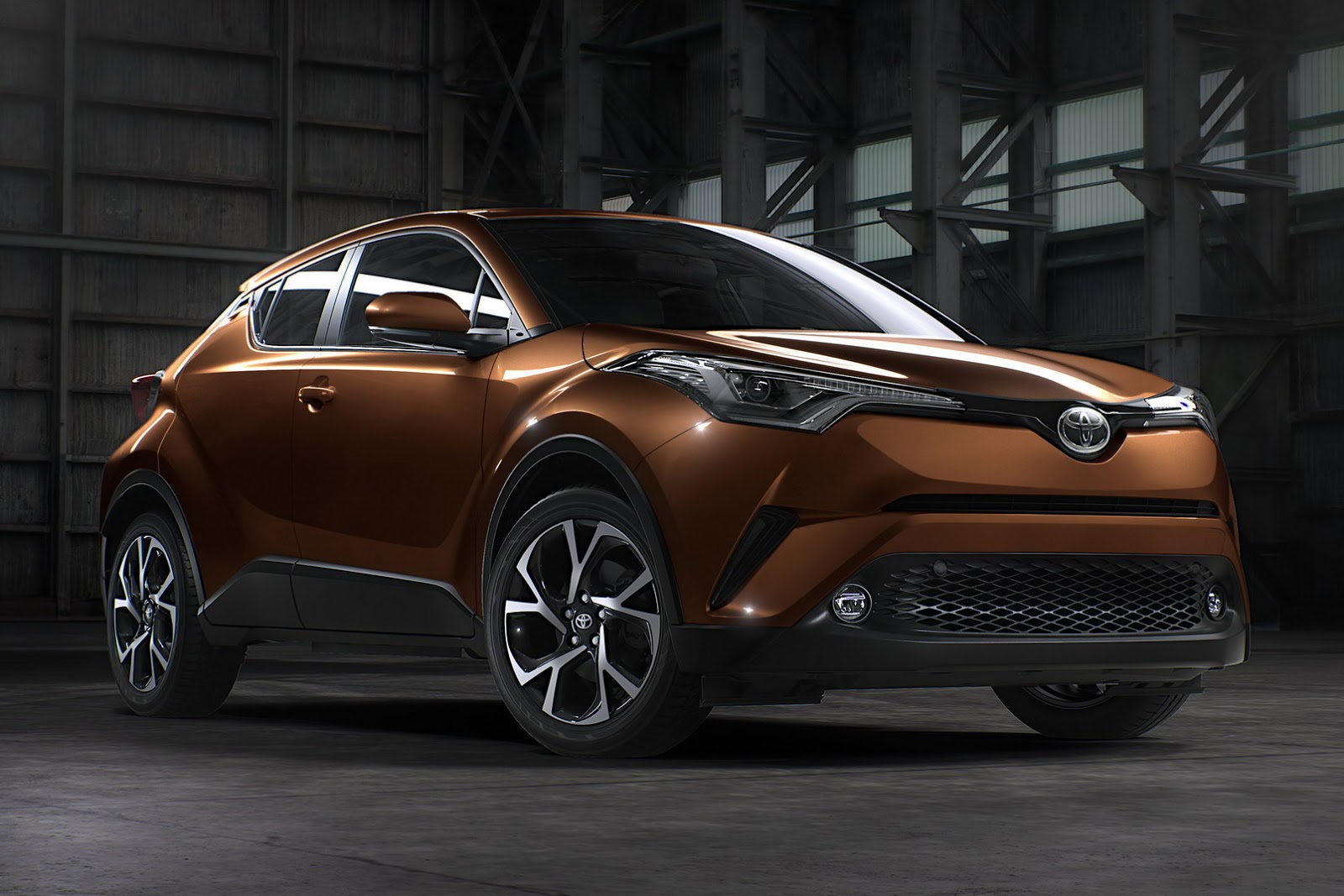 VERSÃO DE PRODUÇÃO DO TOYOTA CH-R SERÁ MOSTRADO EM PARIS, foto 3