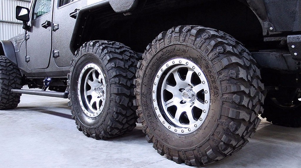 CHINESES DA G. PATTON APRESENTAM O JEEP WRANGLER 6X6 TOMAHAWK, foto 10