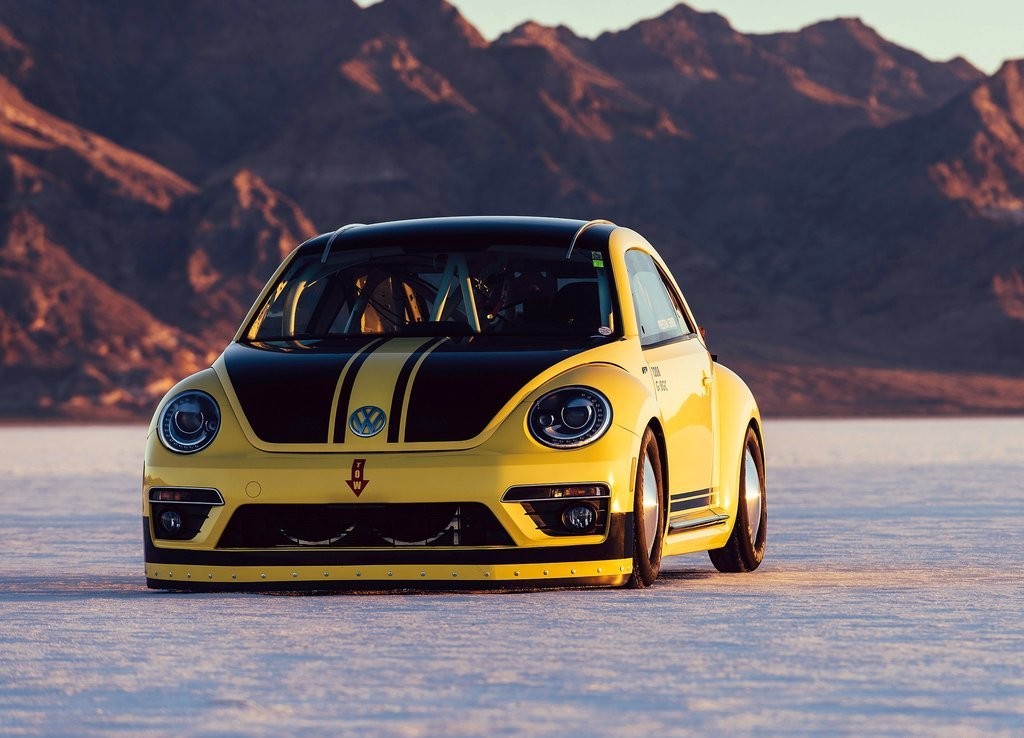 VOLKSWAGEN BEETLE LSR BATE NOVO RECORDE EM BONNEVILLE, foto 1