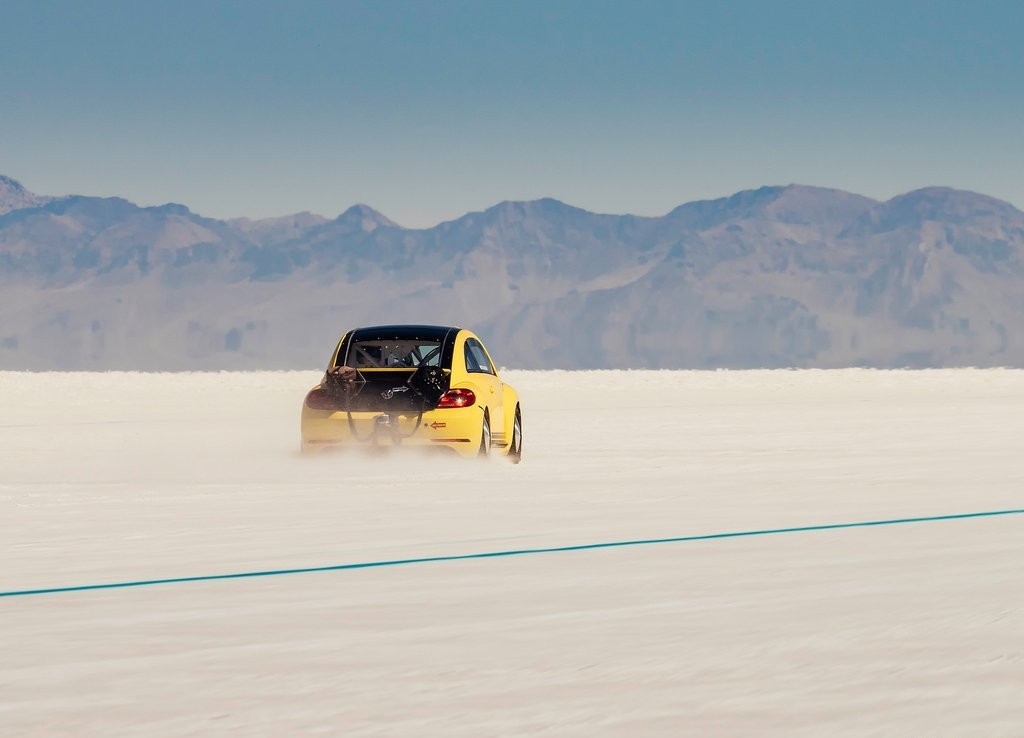 VOLKSWAGEN BEETLE LSR BATE NOVO RECORDE EM BONNEVILLE, foto 8