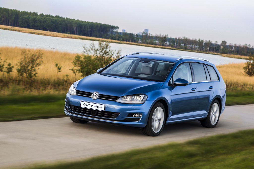 VOLKSWAGEN GOLF VARIANT CHEGA À LINHA 2017 COM MOTOR MAIS POTENTE E NOVOS EQUIPAMENTOS, foto 6