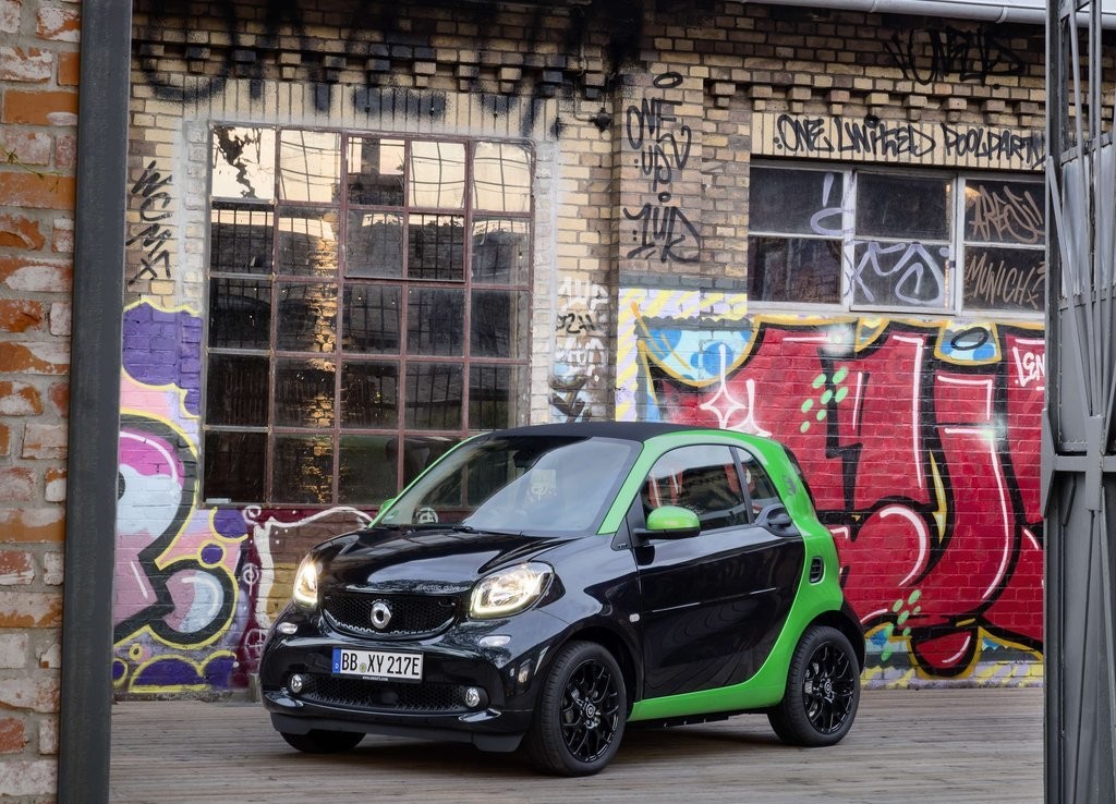 LINHA SMART ELECTRIC DRIVE SERÁ APRESENTADA AO PÚBLICO EM PARIS, foto 3