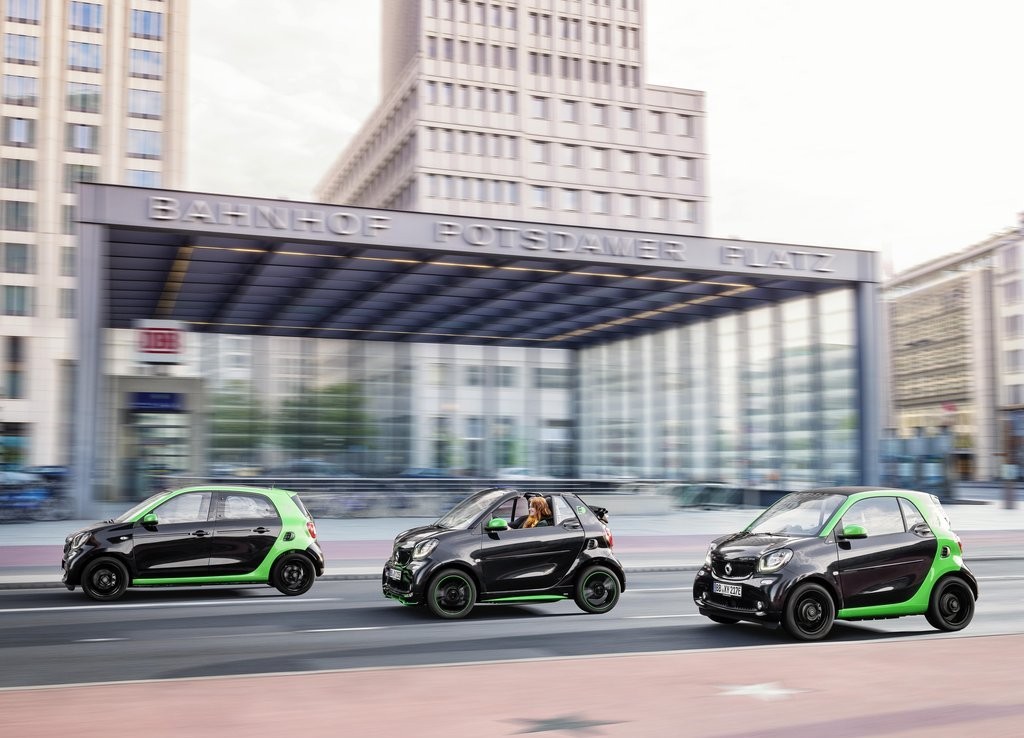 LINHA SMART ELECTRIC DRIVE SERÁ APRESENTADA AO PÚBLICO EM PARIS, foto 54