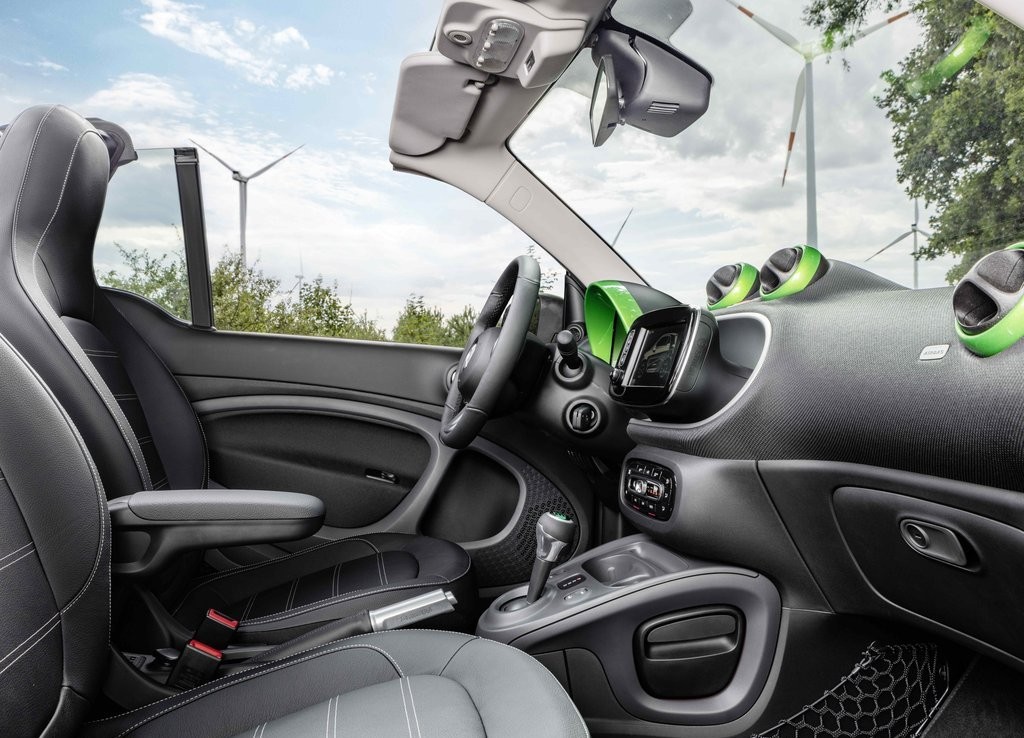 LINHA SMART ELECTRIC DRIVE SERÁ APRESENTADA AO PÚBLICO EM PARIS, foto 58