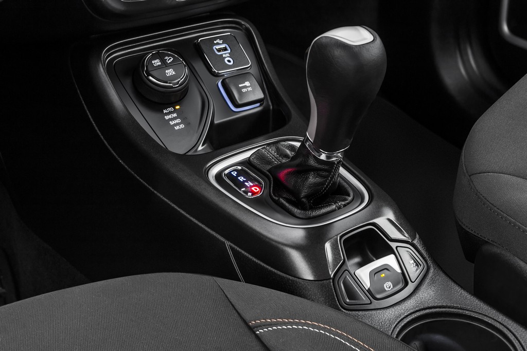 JEEP COMPASS CHEGA E ANUNCIA UM NOVO NORTE PARA O SEGMENTO DE SUVS, foto 20