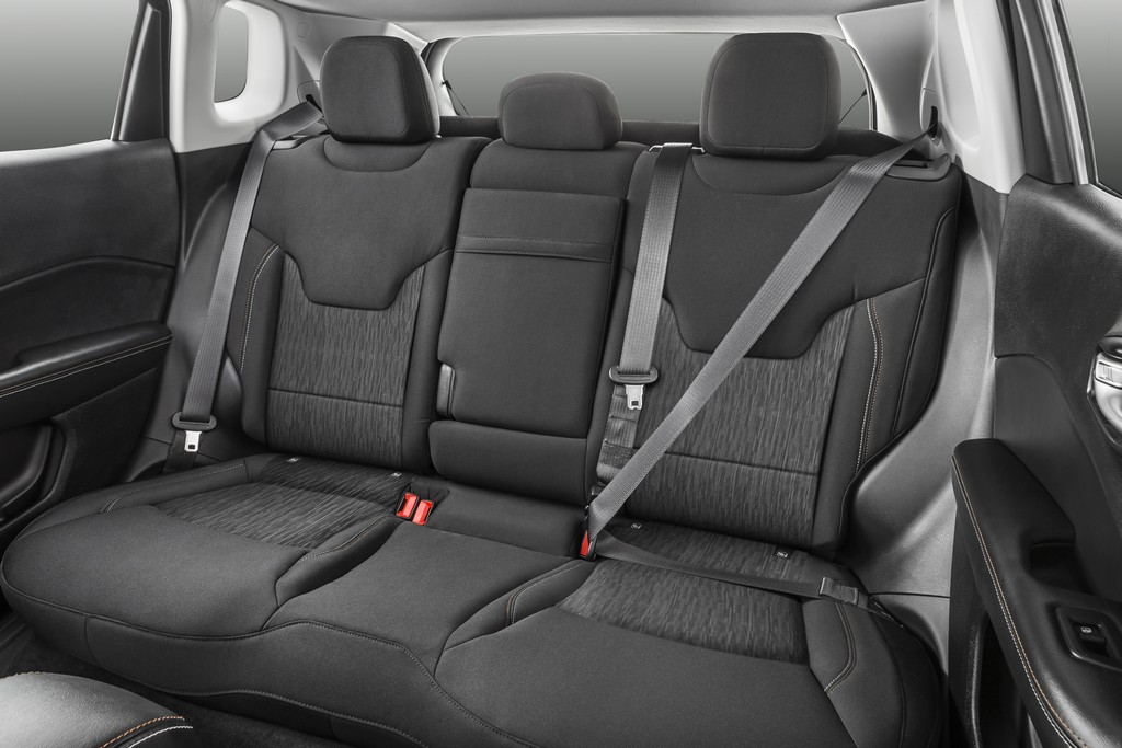 JEEP COMPASS CHEGA E ANUNCIA UM NOVO NORTE PARA O SEGMENTO DE SUVS, foto 21