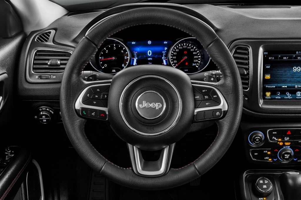 JEEP COMPASS CHEGA E ANUNCIA UM NOVO NORTE PARA O SEGMENTO DE SUVS, foto 47