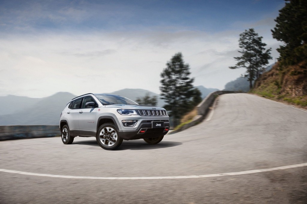 JEEP COMPASS CHEGA E ANUNCIA UM NOVO NORTE PARA O SEGMENTO DE SUVS, foto 59