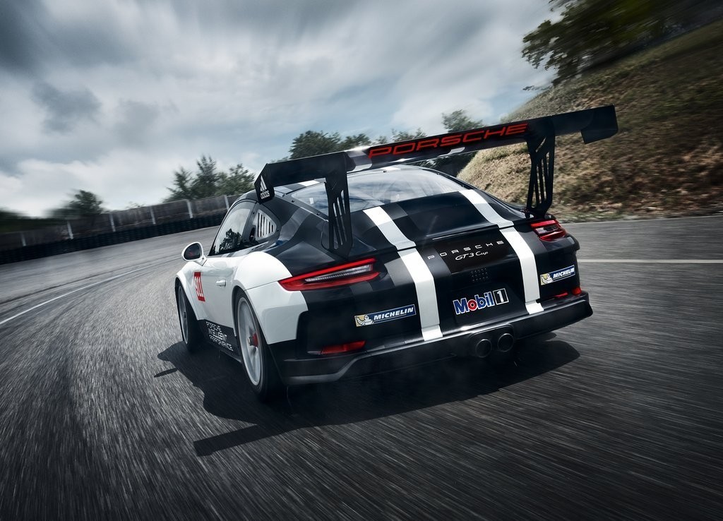 CHEGA O NOVO 911 GT3 CUP COM UM SISTEMA DE PROPULSÃO ULTRAMODERNO, foto 4