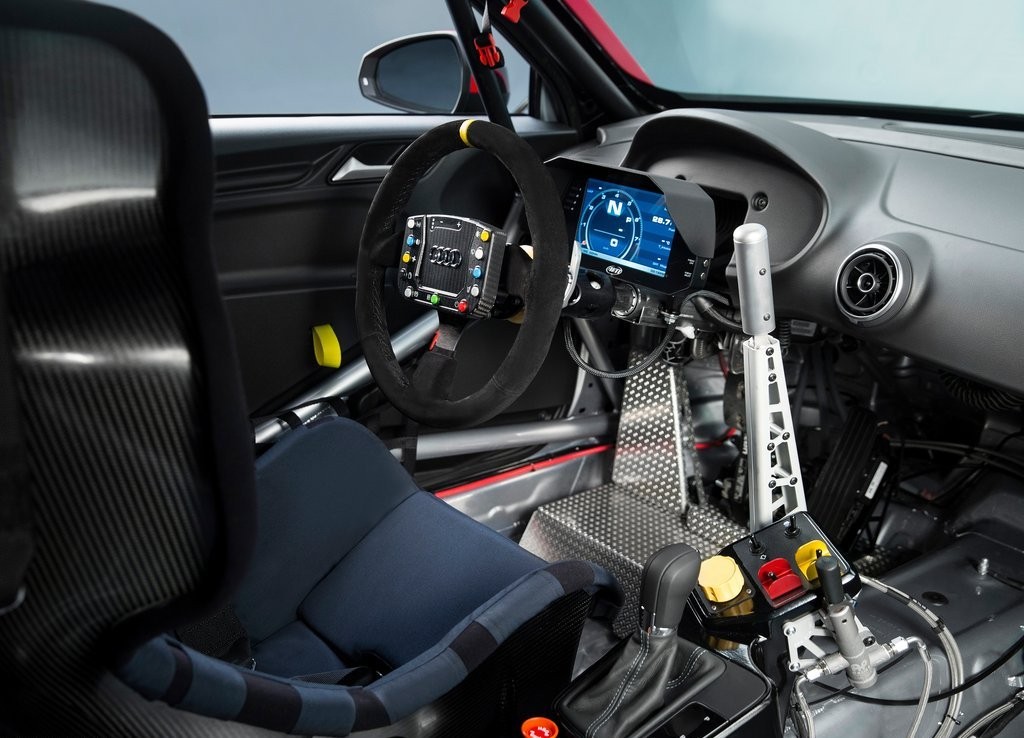 AUDI RS3 SEDAN LMS: CHEGA A VERSÃO DE COMPETIÇÃO, foto 11