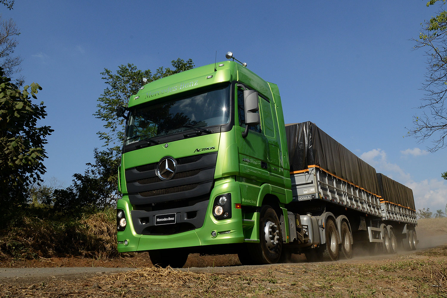 MERCEDES-BENZ AUMENTA MAIS DE 80% AS VENDAS DE CAMINHÕES ACTROS NO MERCADO BRASILEIRO, foto 3