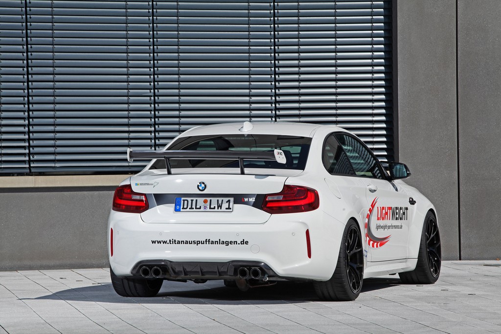 BMW M2 PREPARADO PELA LIGHTWEIGHT PERFORMANCE CHEGA AOS 444 CV, foto 5