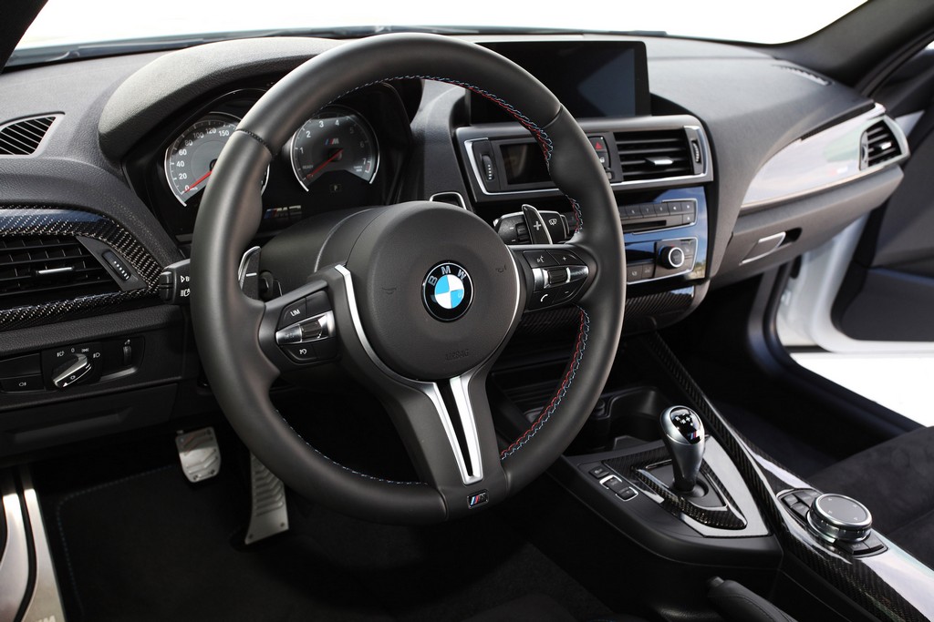 BMW M2 PREPARADO PELA LIGHTWEIGHT PERFORMANCE CHEGA AOS 444 CV, foto 6