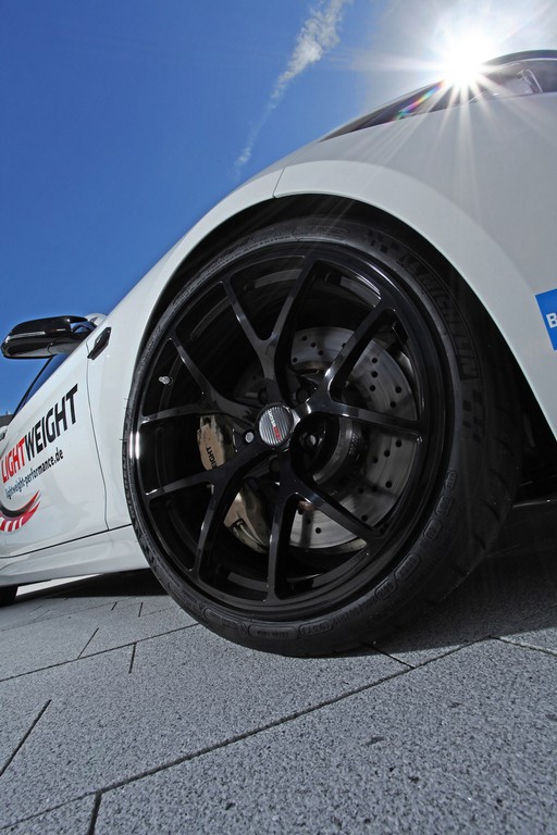 BMW M2 PREPARADO PELA LIGHTWEIGHT PERFORMANCE CHEGA AOS 444 CV, foto 12