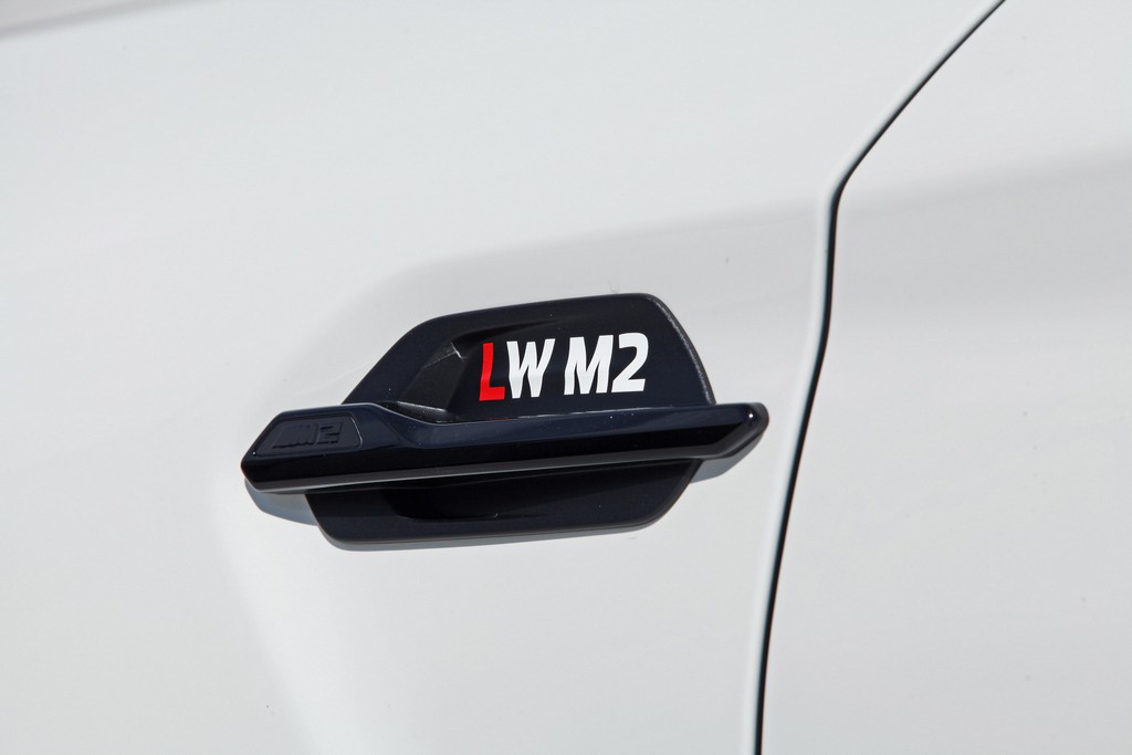 BMW M2 PREPARADO PELA LIGHTWEIGHT PERFORMANCE CHEGA AOS 444 CV, foto 14