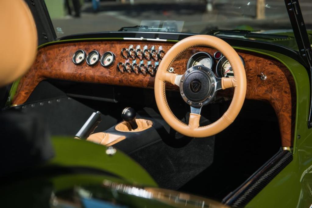 CATERHAM SEVEN HARRODS EDITION: UMA EDIÇÃO ESPECIAL ELEGANTE E EXCLUSIVA, foto 4