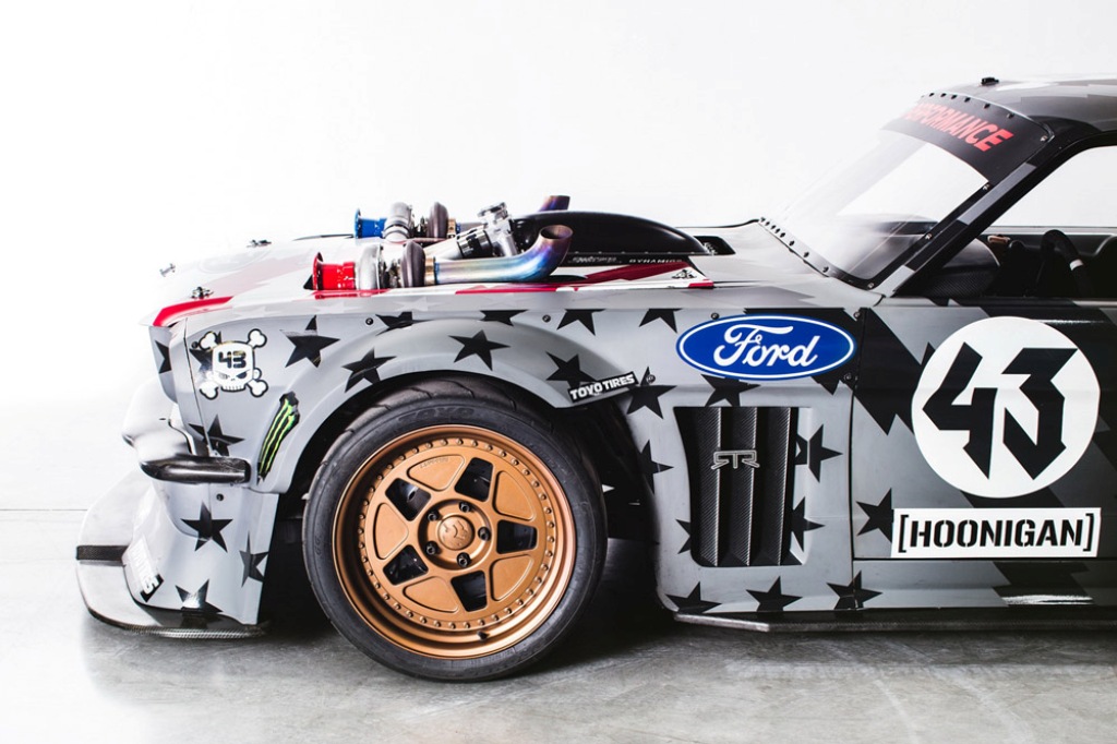 KEN BLOCK APRESENTA O FORD MUSTANG ‘HOONICORN’ V2, AGORA COM DOIS TURBOS E 1.400 CV, foto 3