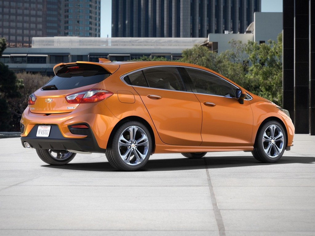 NOVO CHEVROLET CRUZE HATCHBACK 2017 COM MAIS DETALHES E NOVAS FOTOS, foto 2