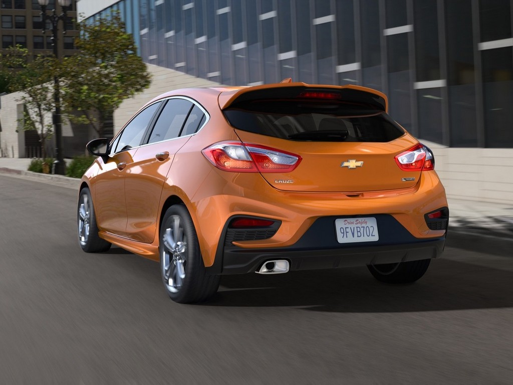 NOVO CHEVROLET CRUZE HATCHBACK 2017 COM MAIS DETALHES E NOVAS FOTOS, foto 3