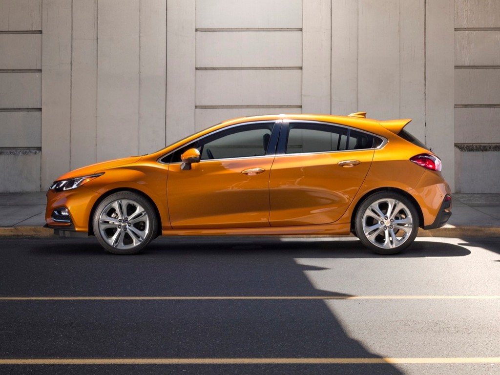 NOVO CHEVROLET CRUZE HATCHBACK 2017 COM MAIS DETALHES E NOVAS FOTOS, foto 6