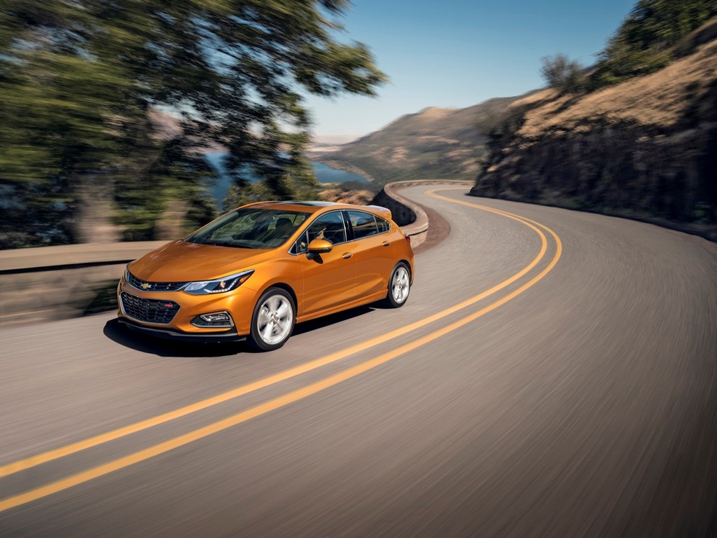 NOVO CHEVROLET CRUZE HATCHBACK 2017 COM MAIS DETALHES E NOVAS FOTOS, foto 9