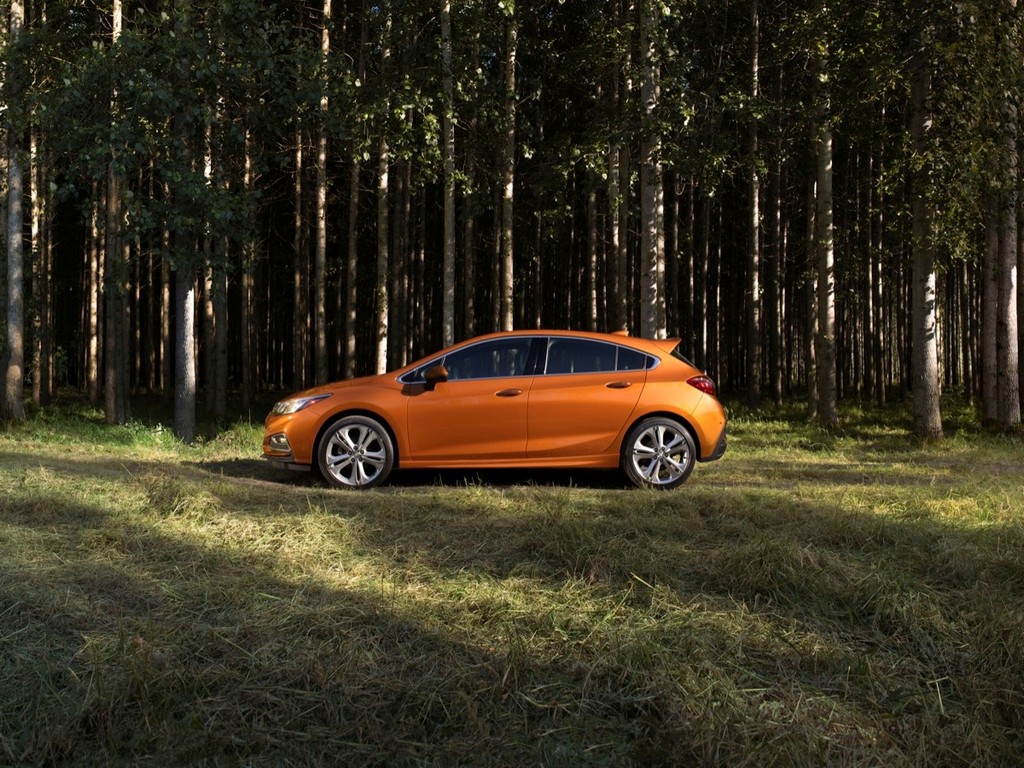 NOVO CHEVROLET CRUZE HATCHBACK 2017 COM MAIS DETALHES E NOVAS FOTOS, foto 10
