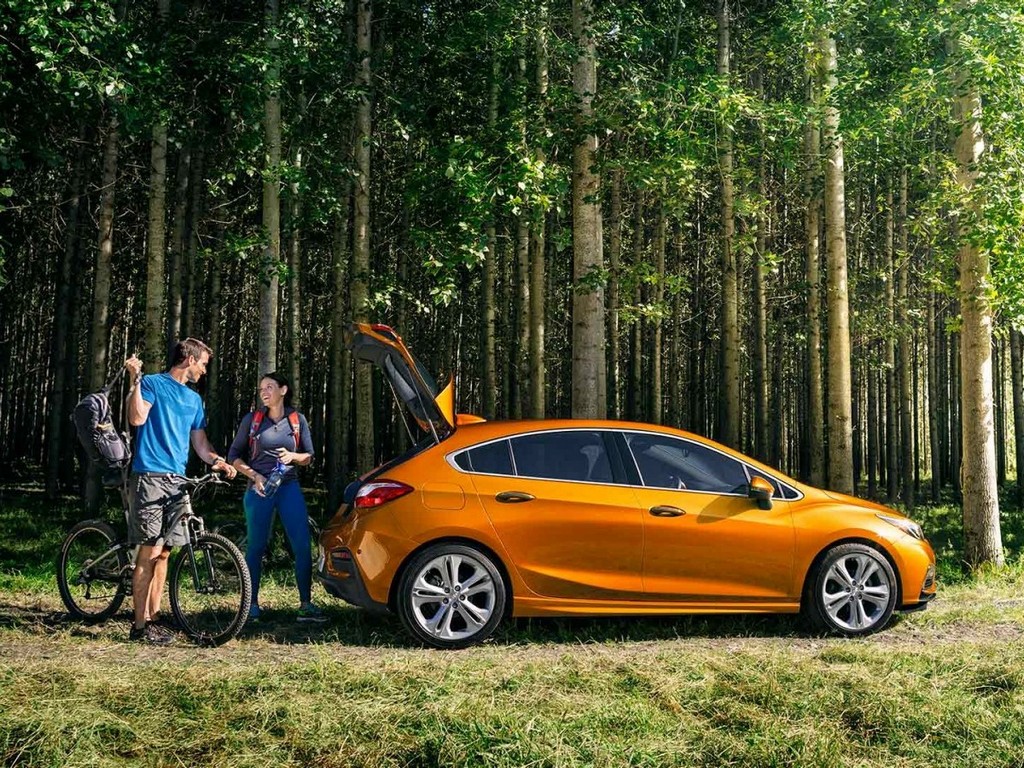 NOVO CHEVROLET CRUZE HATCHBACK 2017 COM MAIS DETALHES E NOVAS FOTOS, foto 13