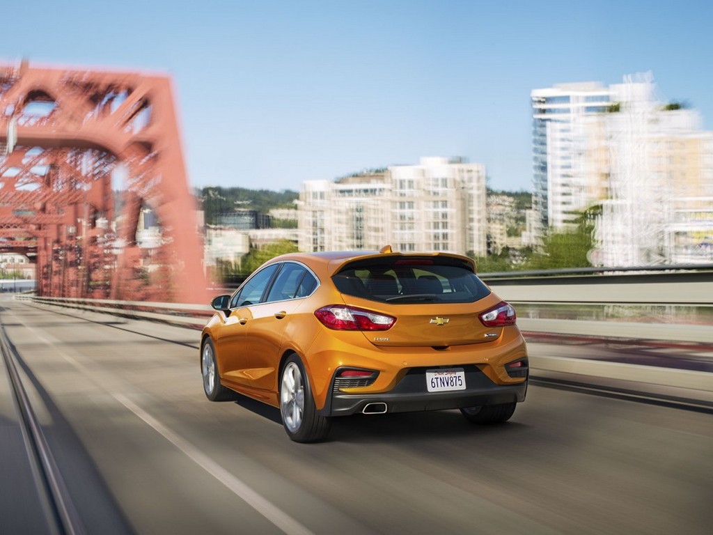 NOVO CHEVROLET CRUZE HATCHBACK 2017 COM MAIS DETALHES E NOVAS FOTOS, foto 15