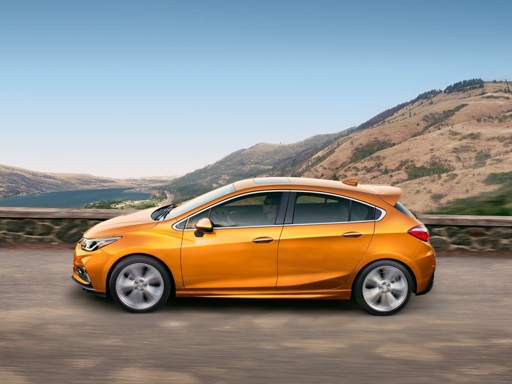 NOVO CHEVROLET CRUZE HATCHBACK 2017 COM MAIS DETALHES E NOVAS FOTOS, foto 16