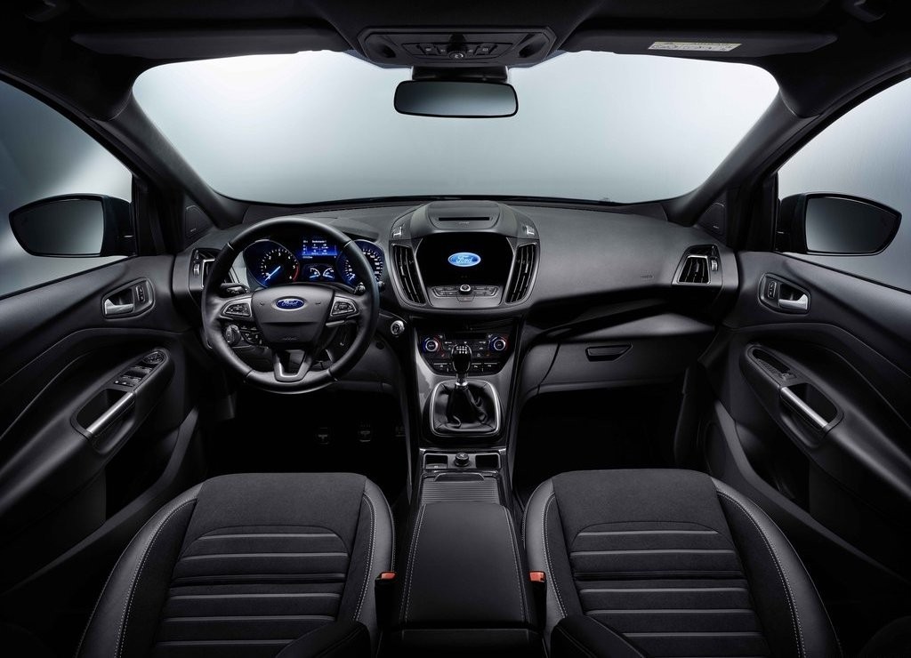 APÓS SER REVELADO EM GENEBRA, FORD KUGA 2017 COMEÇA A SER VENDIDO NA EUROPA, foto 6