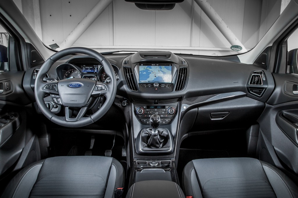 APÓS SER REVELADO EM GENEBRA, FORD KUGA 2017 COMEÇA A SER VENDIDO NA EUROPA, foto 35