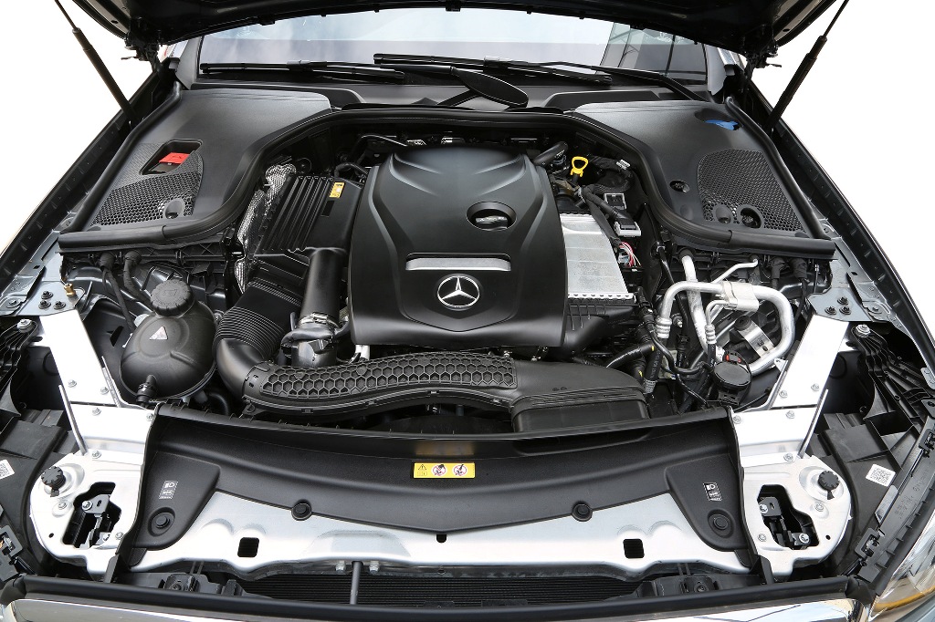 NOVO MERCEDES-BENZ E CLASS É SINÔNIMO DE INTELIGÊNCIA E CHEGA AO BRASIL EM TRÊS VERSÕES, foto 5